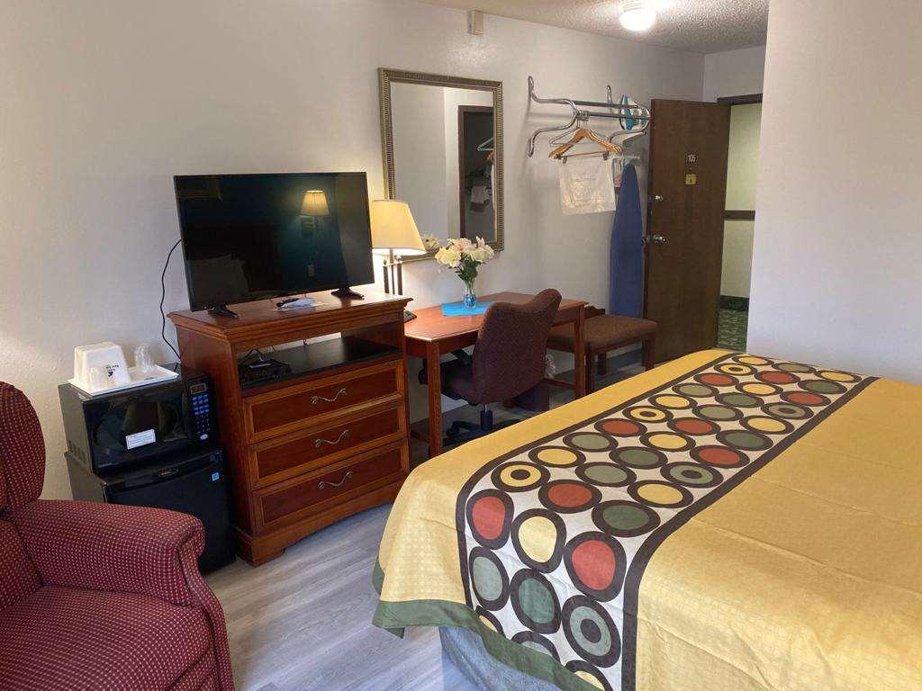 Americas Best Value Inn West Frankfort Habitación foto